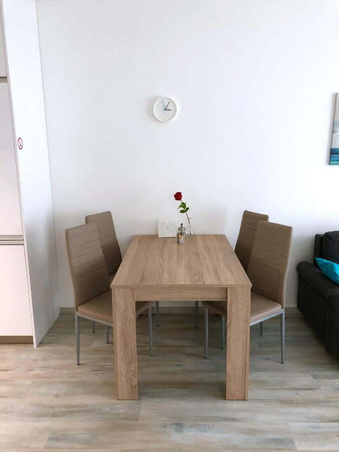 Beerhouse - Stein Apartment Bratislava Ngoại thất bức ảnh
